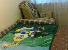 Сдам для отдых -х посуточно комнату в 3-х комн квартире, бесплатный...