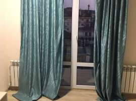 Квартира по суточно Хороший ремонт , балкон с видом на море и горы...