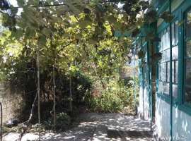 Продаётся дом в пос.Адербиевка (пригород Геленджика) с участком в 9...