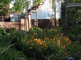 Продается земельный участок общей площадью 4,1 сот. с домом....