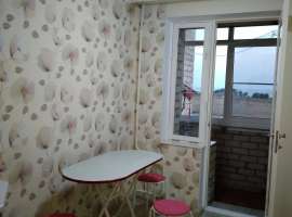 Солнечная, светлая квартира с видом на море.