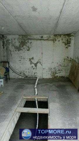 Хороший сухой двухуровневый гараж.Общая площадь  40кв.мПодвал.,смотровая яма.Рядом федеральная трасса Дон 4.Возможно... - 1