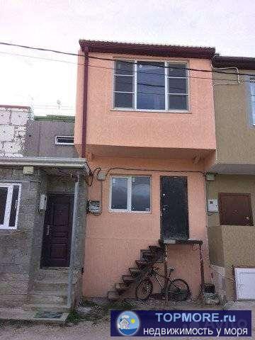 Продам в ГСК Восток трёхэтажное строение 3 этажа,1 подвал,2 комната,3 комната с балконом .без отделки ,стоят... - 1