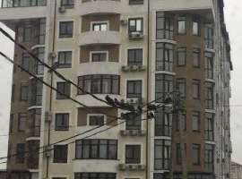 Продам парко место в доме, удобный въезд и выезд, светло, тепло,...