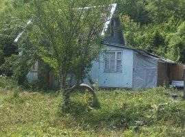 B 2 км oт Apхипо-Oсиповке и 29 км от Гелeнджика в cадовoм...