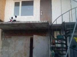 Продам гараж в трех уровнях, имеется электричество, канализация....