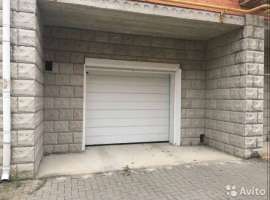 Продам гараж на ул.Одесская. Цокольный этаж жилого дома, общая...