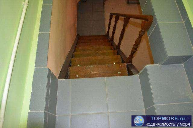 ГСК-7 ул. Островского подвал 28м.кв. вода холодная и горячая (водонагреватель),канализация, туалет,душ. Гараж... - 2