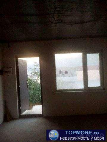 Продам гараж в трех уровнях, имеется электричество, канализация. Помещение сухое, теплое. Торг уместен. - 1