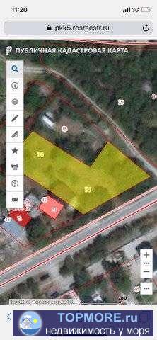 Ровный отличный участок фасад 40 м, есто вода, электричество, газ идёт по меже,до моря 500 м, все вопросы по телефону