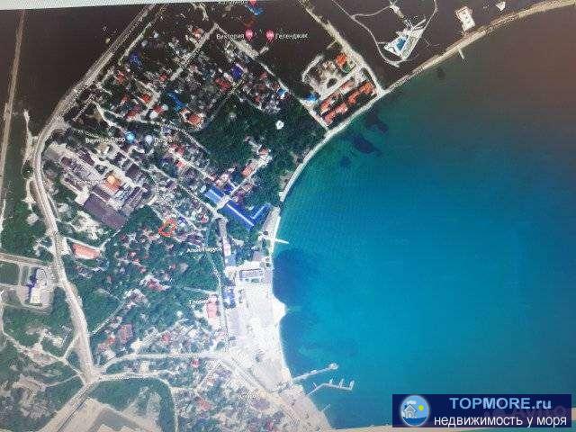 Продаю чистый участок, без построек.   Имеются все комуникации по меже тихий район, до моря 1.5минуты ходьбы, этот... - 2