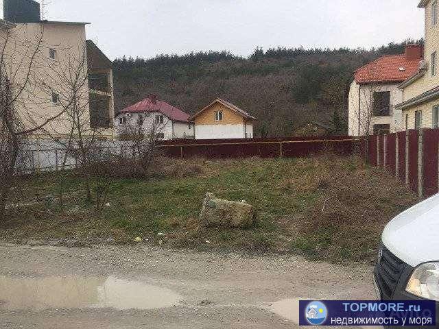 Земельный участок под ИЖС, газ, свет, вода. 300 метров от моря.