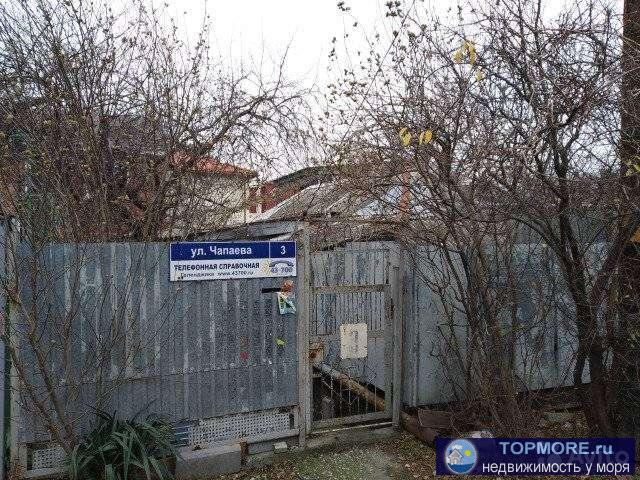 Продается участок с частью ветхого домовладения. Площадь участка 6 соток, находится в центре города Геленджика, в 5...
