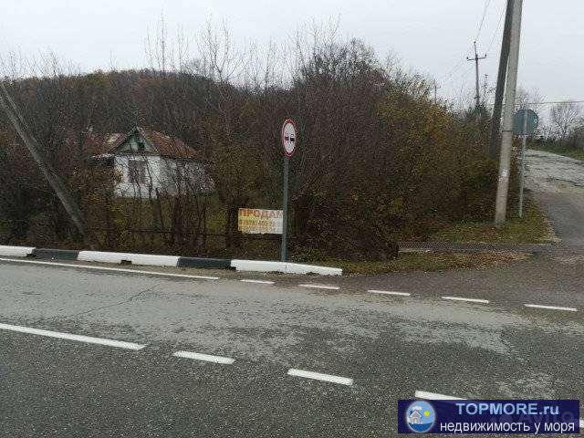 Продаю угловой ровный участок 11 соток в с. Адербиевка. Газ, свет на участке, вода- колодец, канализация- септик. На...