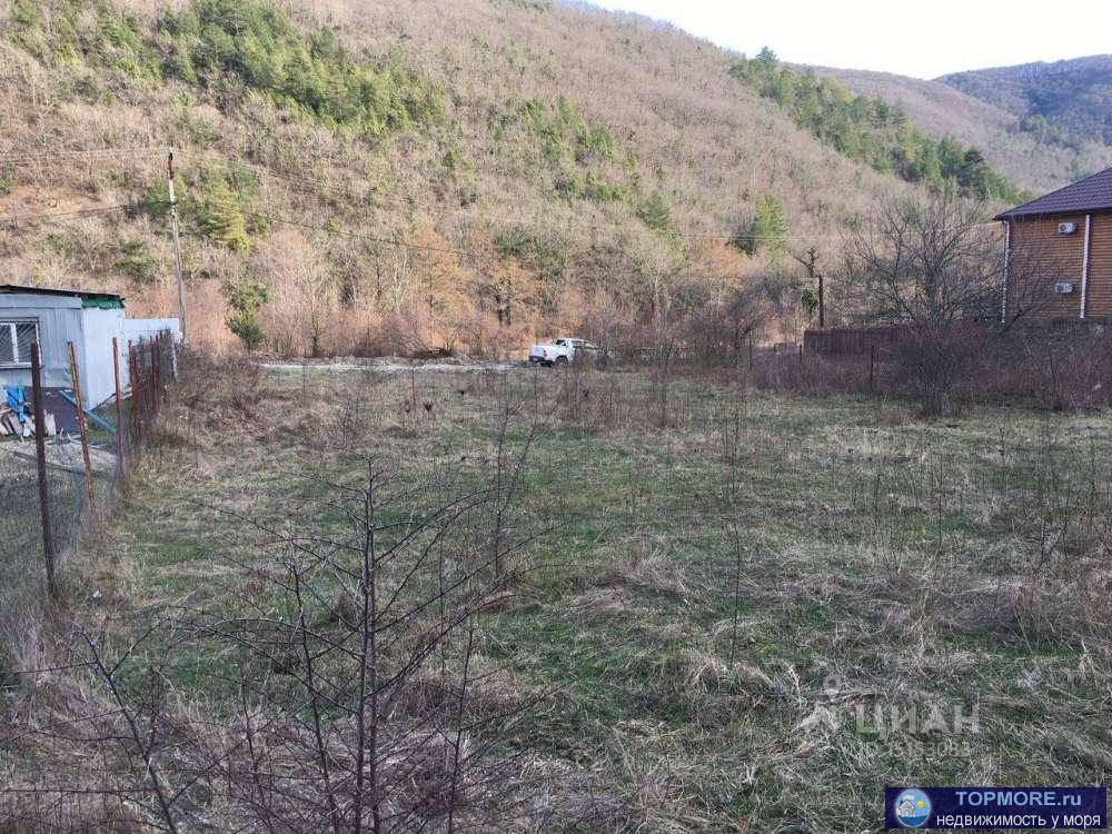 Участок находится в живописном месте черноморского побережья, в п. Прасковеевка в 3-х км от моря и 25 км. от... - 2