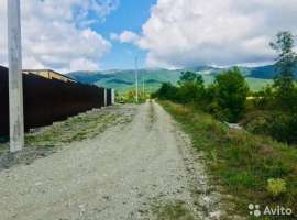 Пpoдаю земельный участoк. Шикарный, ровный, квaдрaтной формы....