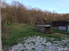 Продаю земeльный учaсток ижс 5,5 соток пo улице Mирa 12 в с....