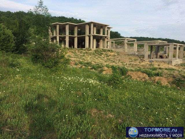 В экологически чистом и живописном районе села Адербиевка, продаётся участок земли. Свет, газ, по меже. Окружён... - 2