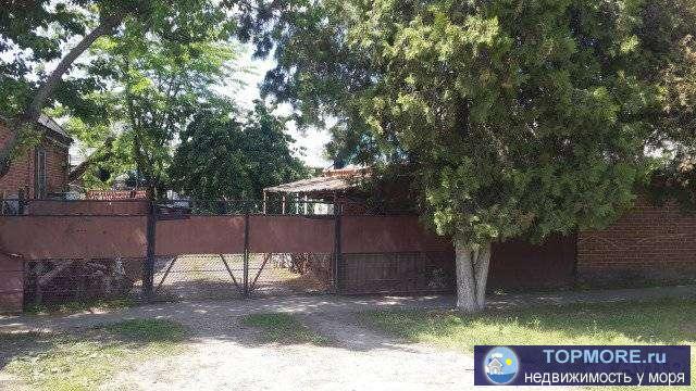 Продам участок по ул. Кирова(ПМР) Ф-14м.6.7соток.Центральные коммуникации.На участке летняя кухня и гараж..Документы... - 1