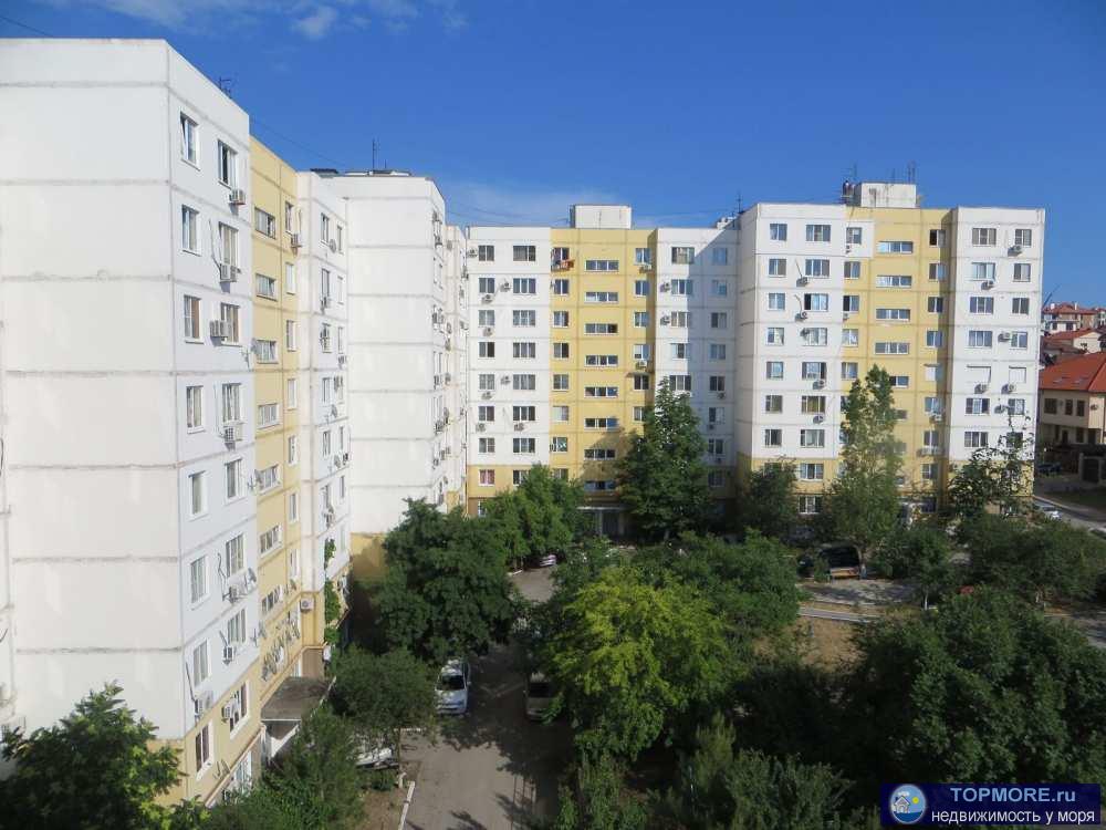 1 к.кв.,  37/19/8 кв.м,  8/9 панельного дома,  со свежим ремонтом, из мебели- встроенная кухня, холодильник, диван.... - 3