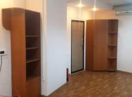 Сдается в аренду просторный офис площадью 40 кв.м. с евро-ремонтом,...