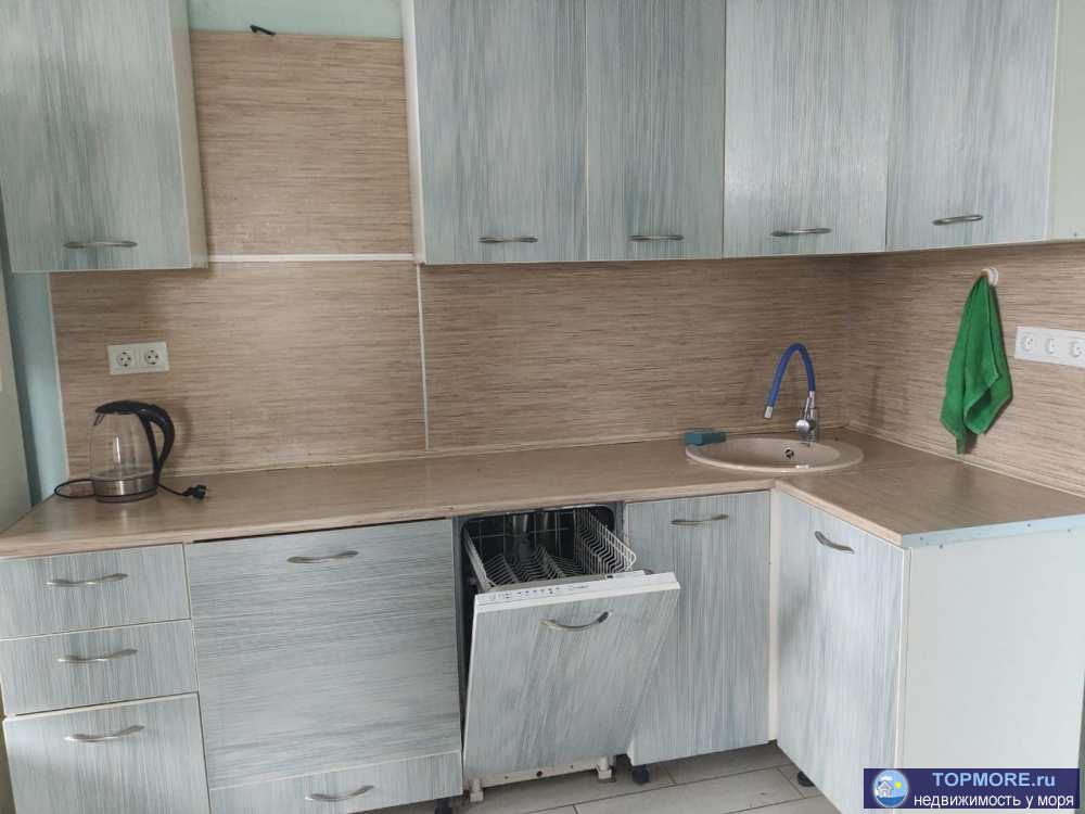 Просторная светлая евродвушка, зонирование, можно добавить перегородку или раздвижные двери, также есть возможность... - 1