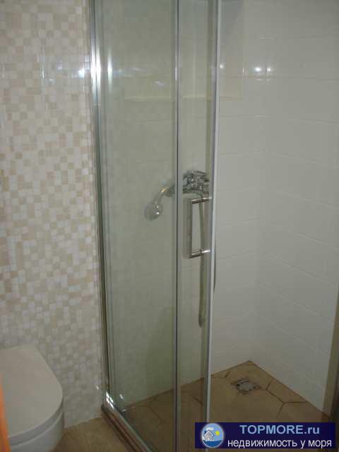 Предлагаю в аренду без посредников от хозяина коттедж в центре Ялты. Коттедж расположен рядом с собором  А.Невского в... - 18