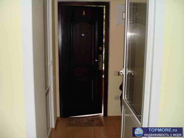 Сдам рядом с набережной Ялты однокомнатную квартиру от владельца. Квартира сдаётся под ключ и имеет все необходимые... - 4