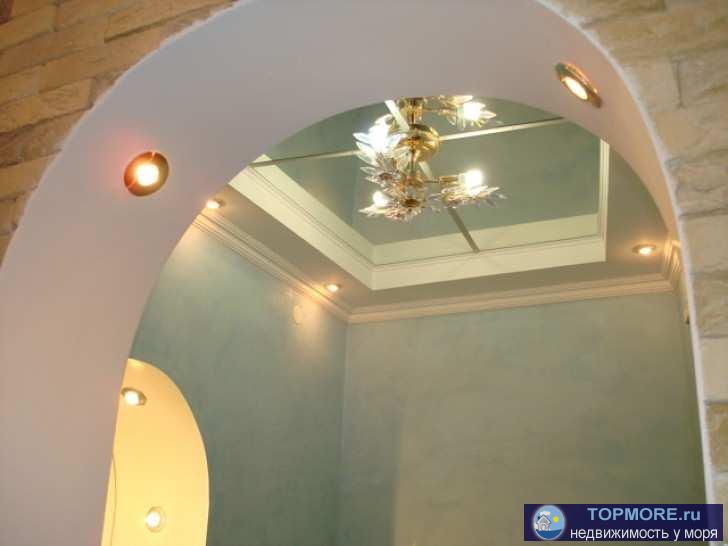 Квартира люкс с отдельным двором от хозяина. Расположена рядом с Пушкинским бульваром отличная инфраструктура рядом... - 9