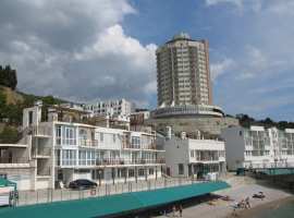 Квартира в 300 метрах от моря. Фактически две квартиры-студии под...