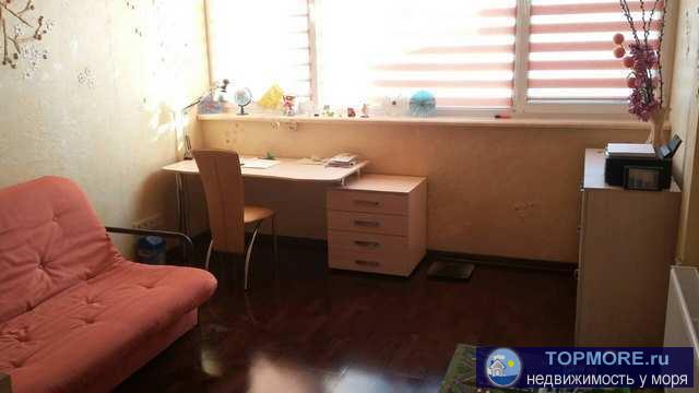 Продается 3-х ком. квартира 84,3 кв.м. в г. Феодосия, ул. Боевая. Квартира в одном из лучших районов города.... - 2