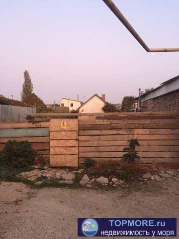 Продается дом в г. Феодосия по ул. О. Кошевого. В доме длительное время никто не проживал. Участок 14.5 соток. На... - 2