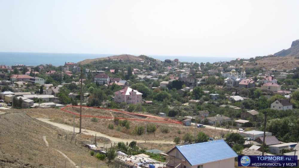 В Коктебеле выставлен на продажу земельный участок площадью 15 соток. Участок находится на небольшой возвышенности по...