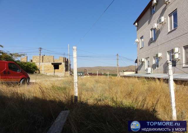 Продается участок в пгт Коктебель, Феодосийский городской округ, ул. Ленина, расположенный в живописном уголке Крыма....