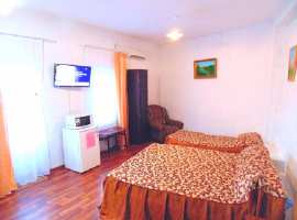 Пешком за 2 мин. к наб Терешковой и  за 15 мин пешком к наб...