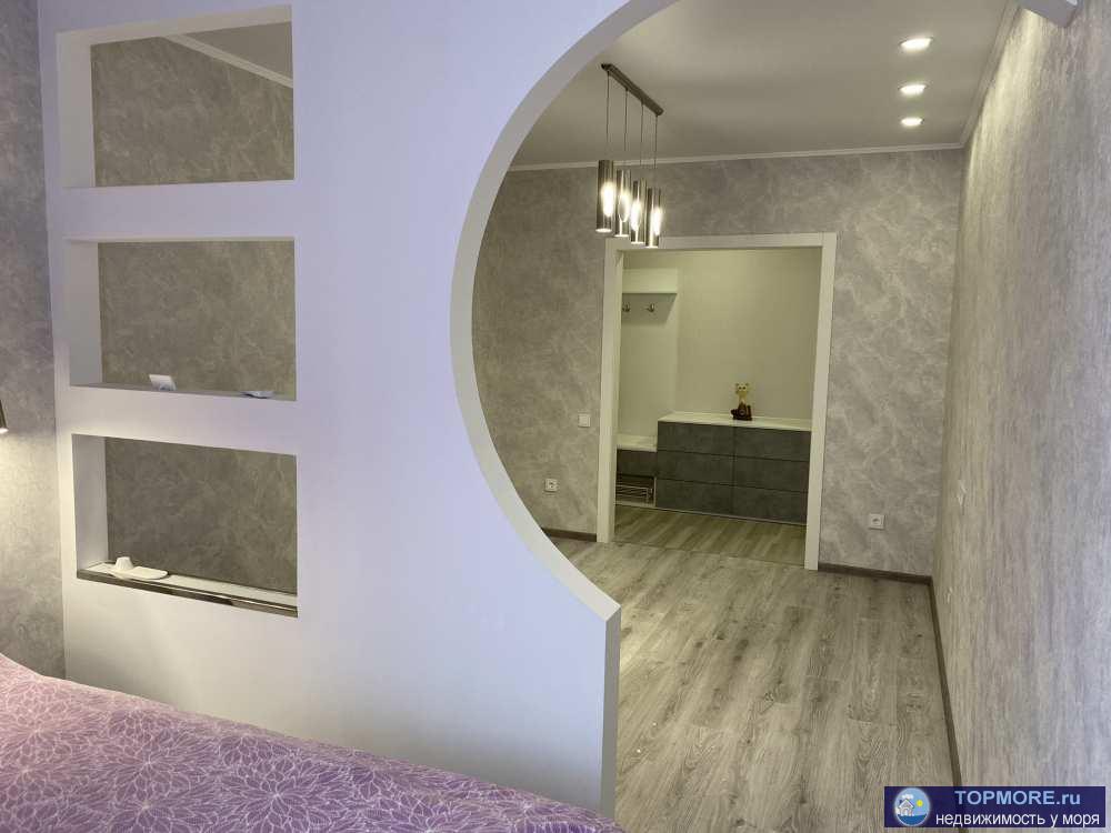 Площадь (общ\жил\кухня): 46.3/18.1/11.8   Продается просторная квартира в новом обжитом доме в городе-курорт Анапа.... - 15