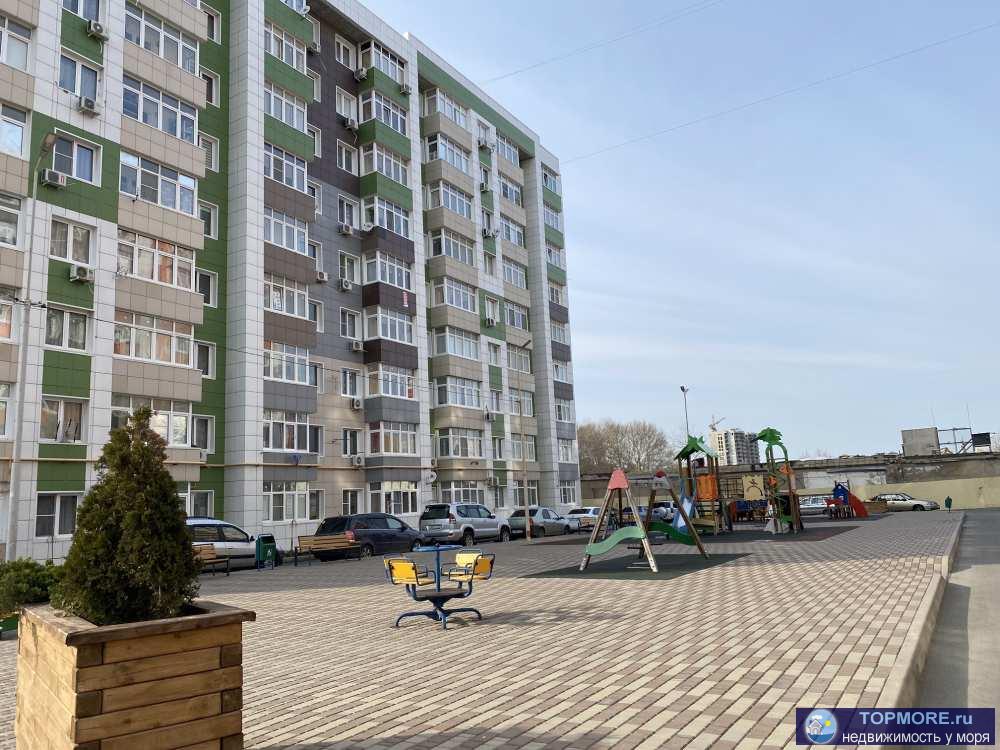 Площадь (общ\жил\кухня): 46.3/18.1/11.8   Продается просторная квартира в новом обжитом доме в городе-курорт Анапа.... - 25