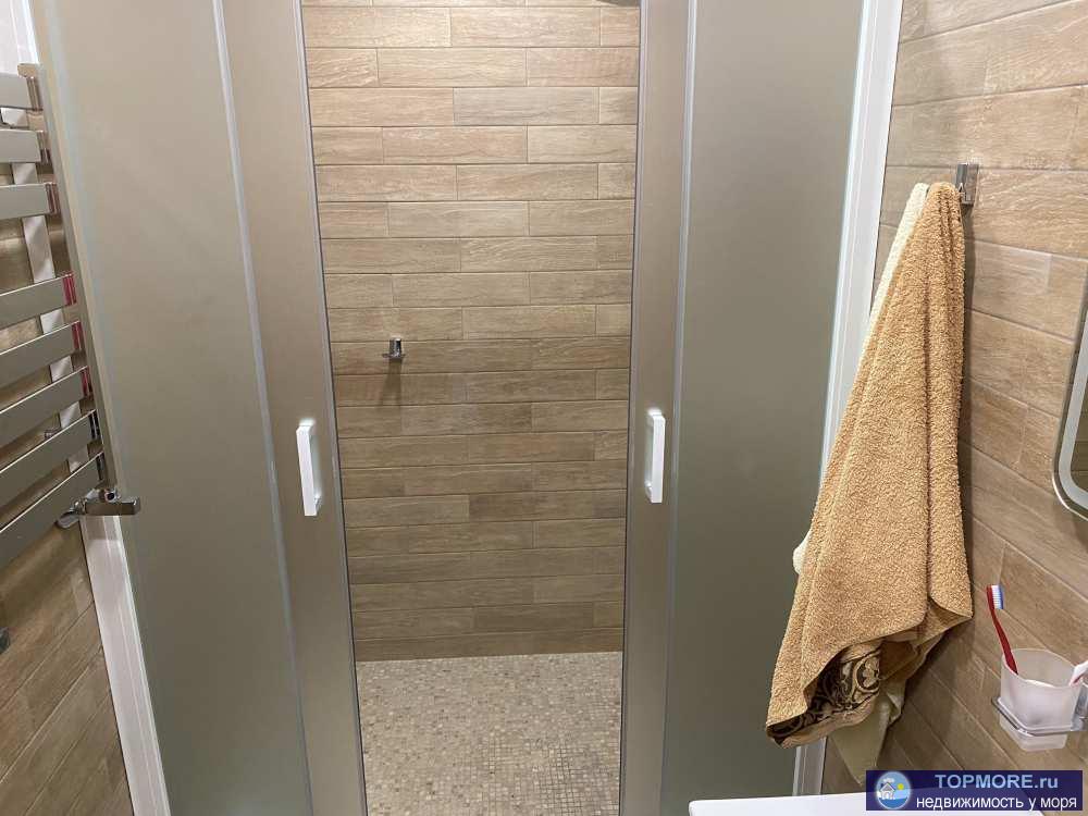 Площадь (общ\жил\кухня): 46.3/18.1/11.8   Продается просторная квартира в новом обжитом доме в городе-курорт Анапа.... - 8