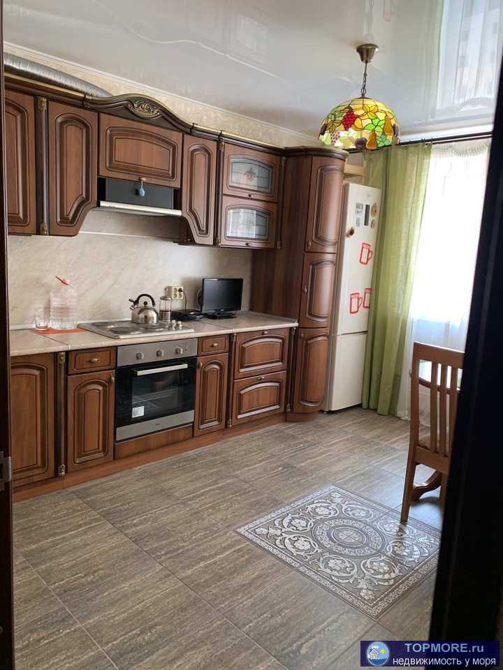 Площадь (общ\жил\кухня): 40.4/15/12.52  Этаж/этажей в доме: 9/12  Продается квартира в городе-курорт Анапа. Квартира...