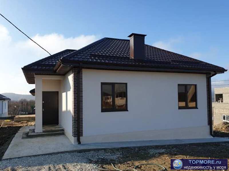 Краснодарский край, г.о. Новороссийск, станица Раевская, ул. Сосновая   •	Площадь дома: 70 м²  •	Площадь участка: 5... - 2