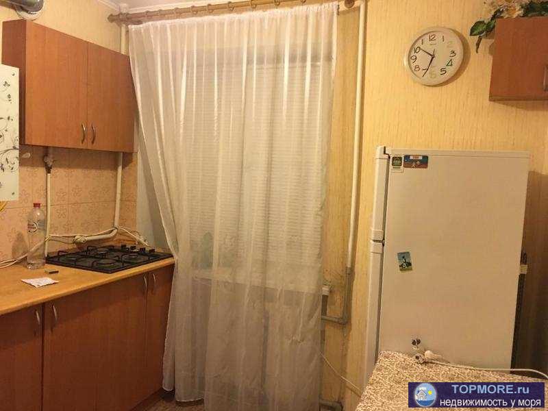 Продается уютная квартира. Мебель частично остается. Очень хороший район города. Рядом магазины, парк, рынок, вокзал,...