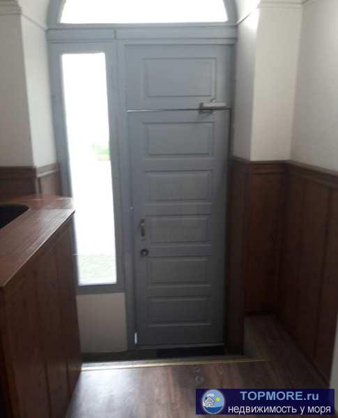 Сдается в аренду помещение без комиссии агентству в центре города, в р-не площади Ушакова. Помещение с витринными... - 2