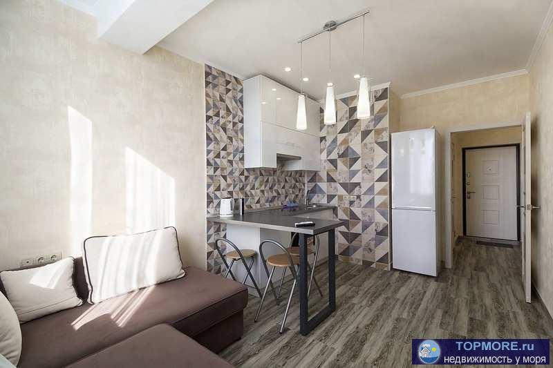 Сдается уютная квартира в лучшем районе Севастополя. Квартира находится на 11 этаже 16 этажного дома, с великолепным... - 1