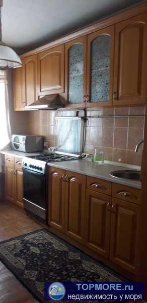 Продается просторная квартира. Крыша отремонтирована. Центральное отопление с 9-го этажа на первый. Развита...