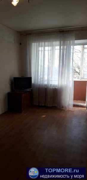 Продается квартира после ремонта. Заменены трубы, окна стеклопакеты. Сделан капитальный ремонт. Натяжные потолки....