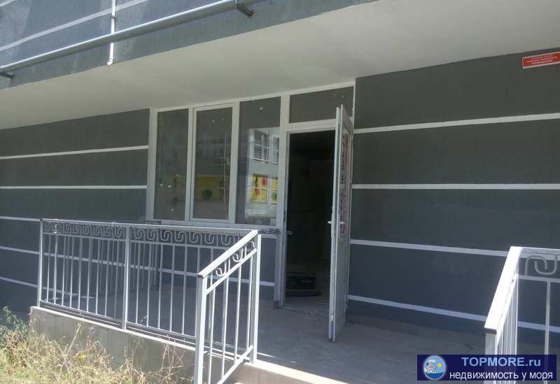 Сдается отличное помещение 35 кв.м  с подсобкой в одном из самых густонаселенных районов города Севастополя.... - 1