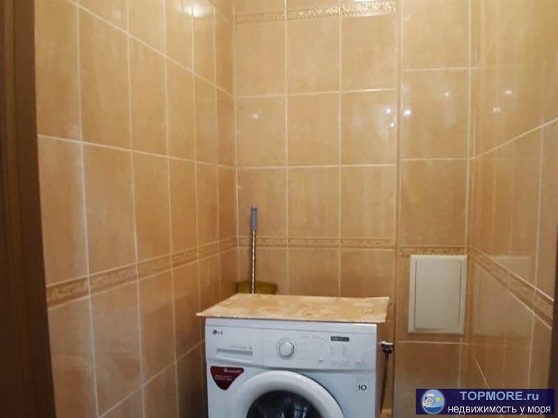 Сдается уютная видовая двухкомнатная квартира на Парковой, в лучшем районе Севастополя.  В квартире выполнен... - 2