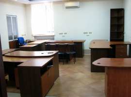 Сдается в аренду офисное помещение площадью 91,5 м2 по адресу: г....