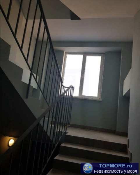 Продается однокомнатная  квартира на 4-м этаже 10 этажного дома. Застройщик Юг-1. Коммуникации подключены. очень... - 2