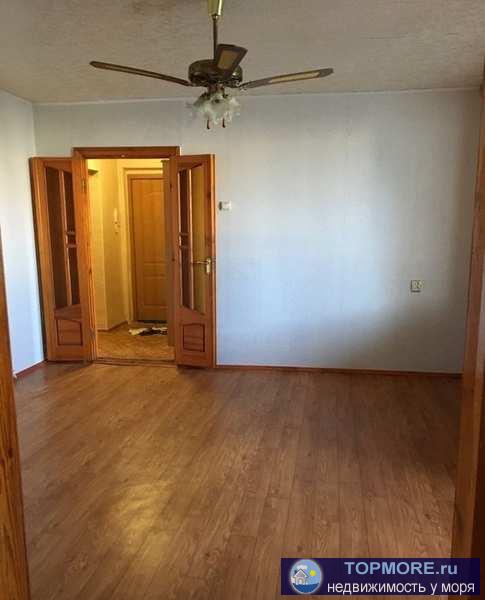 Сдается просторная четырехкомнатная квартира на Радиогорке. Просторная квартира - отлично подойдет для большой семьи....